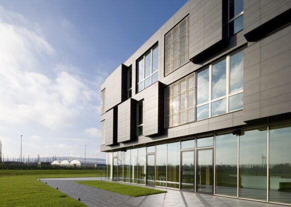 REFIN義大利總部